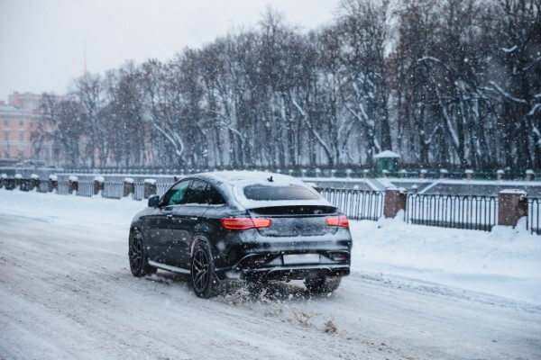 5 Tips for driving EV in Cold Weather